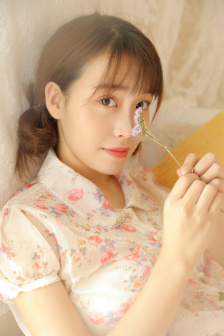 向日葵女孩